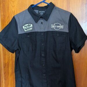 Size L Misses Harley Davidson Black Shirt